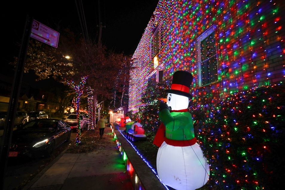 Dyker Heights, el vecindario neoyorquino conocido por sus luces de Navidad