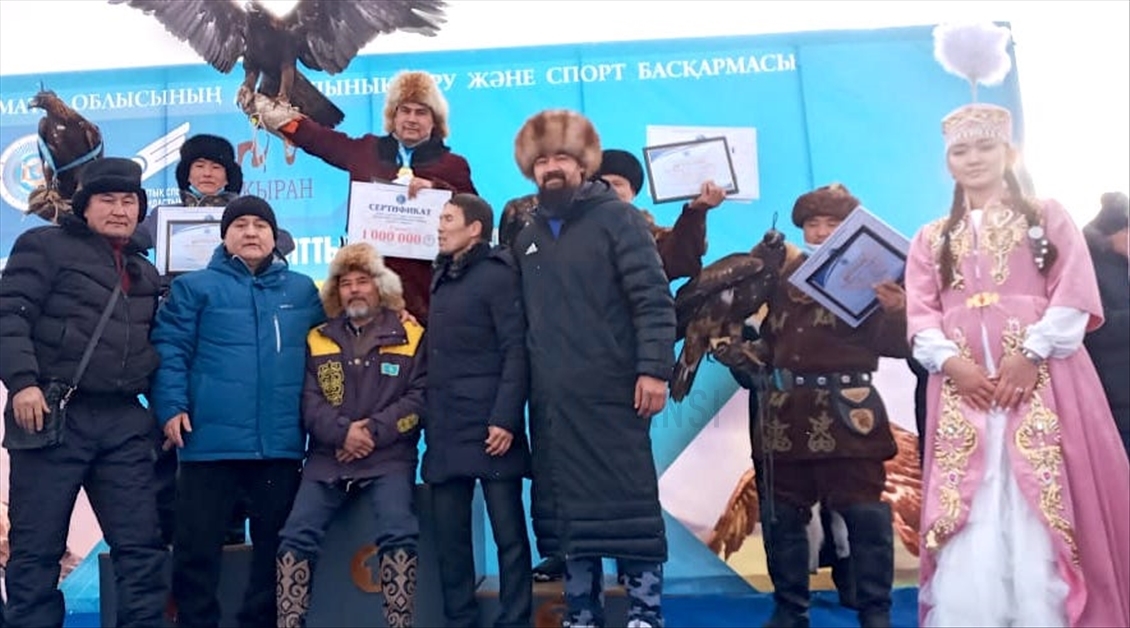 Gjahu me shqiponja në Kazakistan, tradita tre-mijëvjeçare bëhet sport