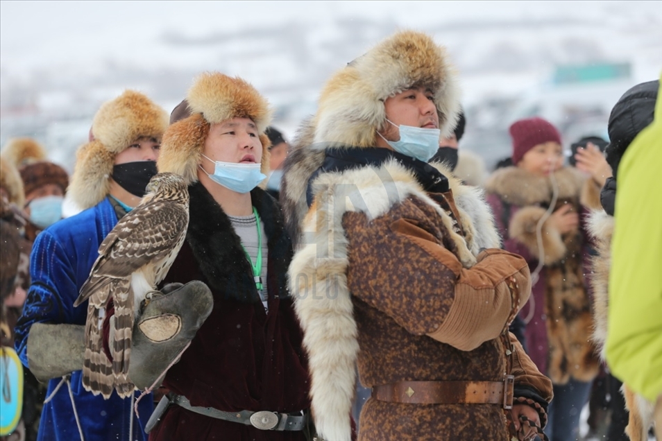 Gjahu me shqiponja në Kazakistan, tradita tre-mijëvjeçare bëhet sport