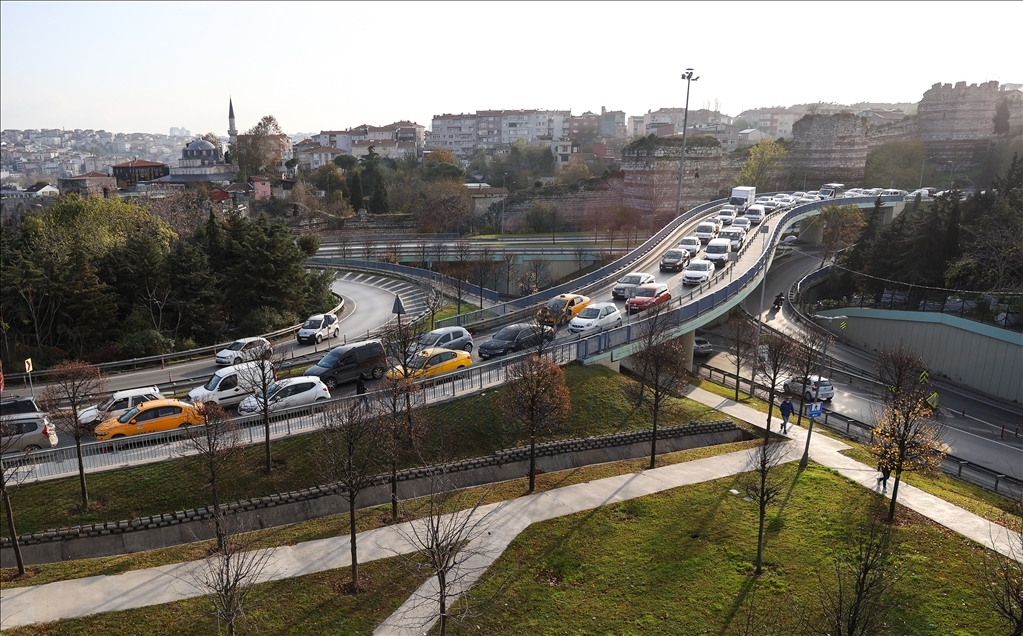 Traffic jam after weekend coronavirus curfew ends in Istanbul