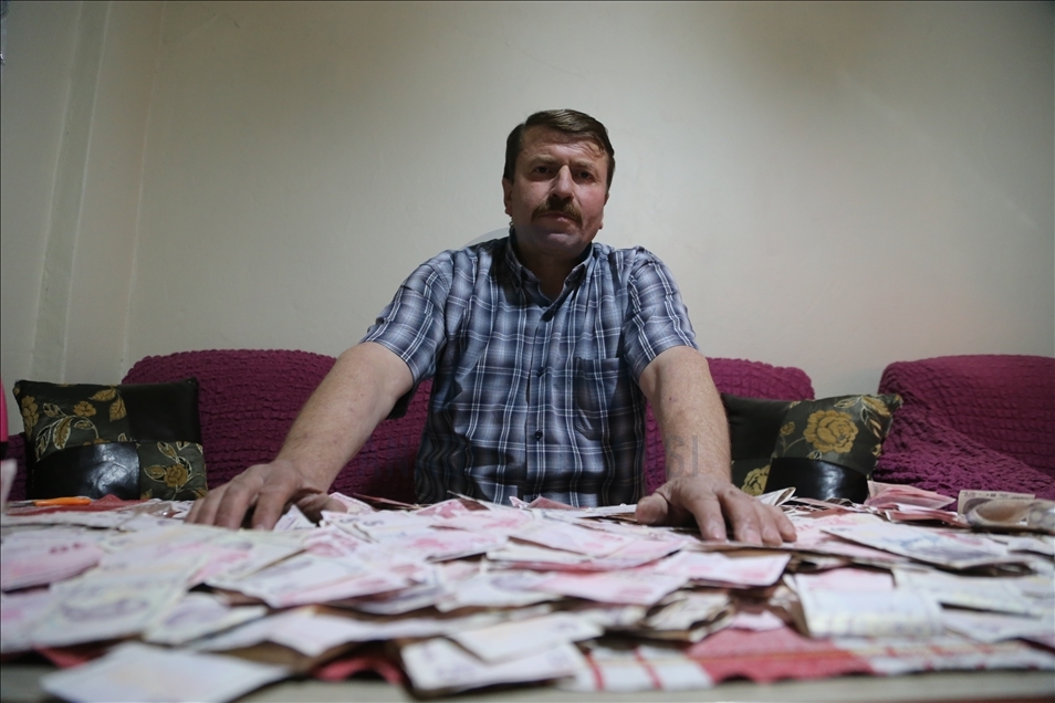 Sigarayı bırakarak 3 yılda 10 bin lirayı aşkın para biriktirdi