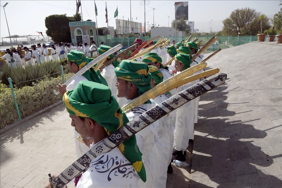Yemen'de 1500 çift dünya evine girdi
