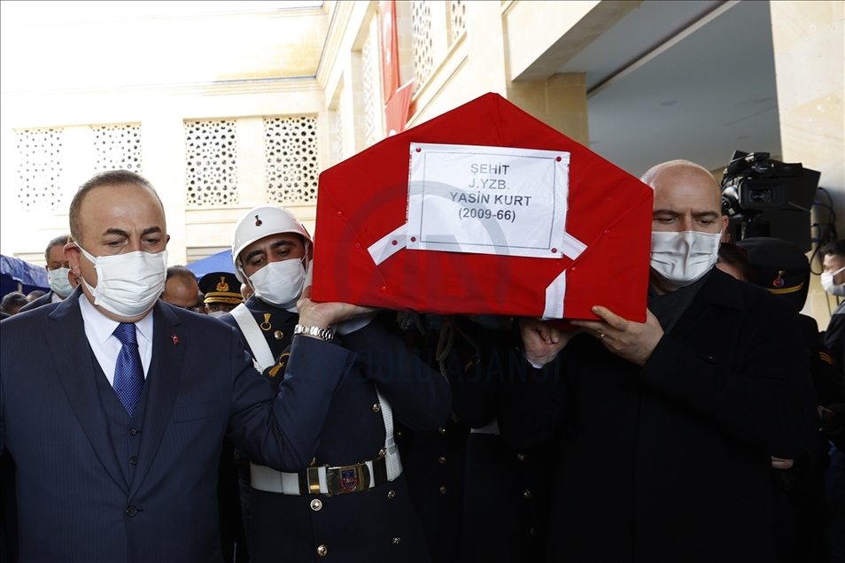 Şehit jandarma yüzbaşı Yasin Kurt, son yolculuğuna uğurlandı
