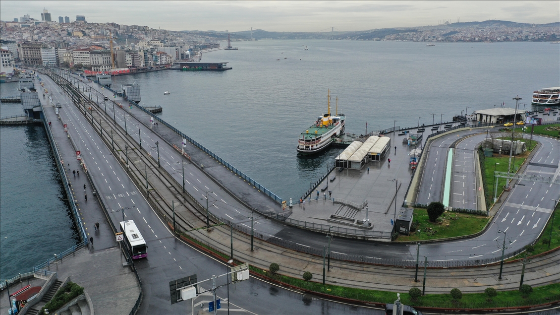 İstanbul pazar gününe sakin uyandı