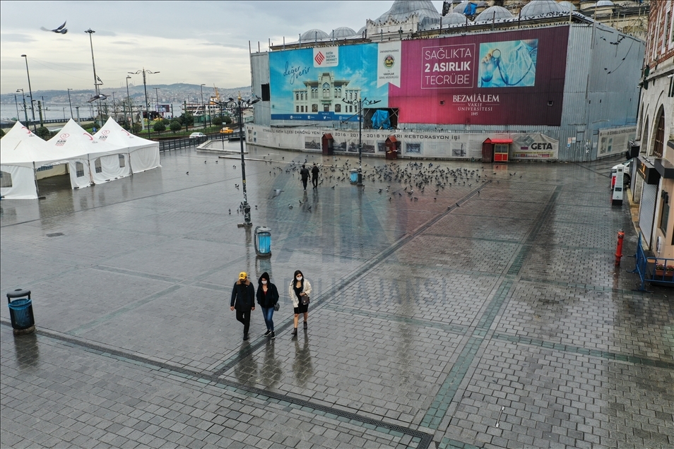 İstanbul pazar gününe sakin uyandı