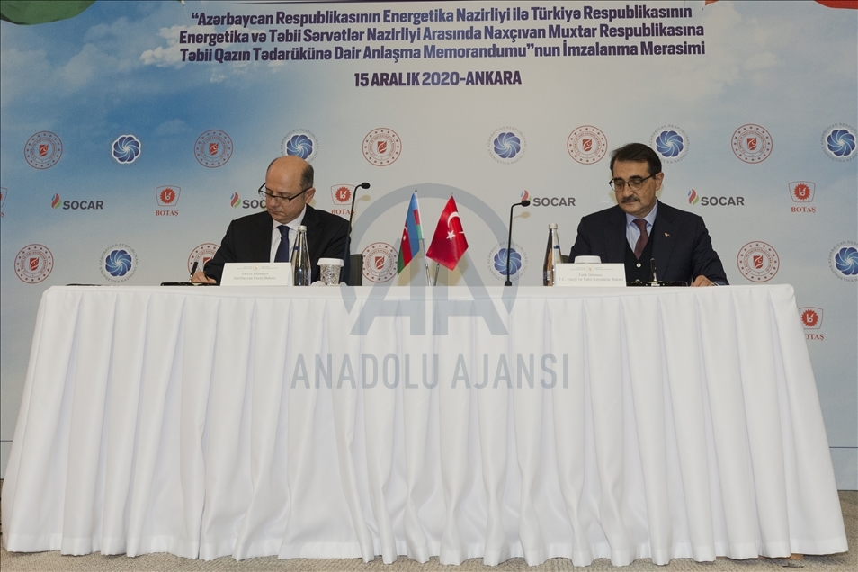 Türkiye-Nahçıvan Doğal Gaz Boru Hattı için imzalar atıldı