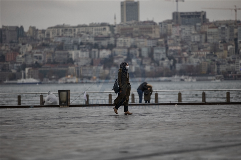 İstanbul'da soğuk ve yağışlı hava
