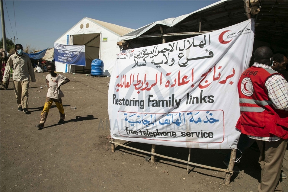 فَرَّقَتهم الحرب في إثيوبيا ويأملون اللقاء في السودان
