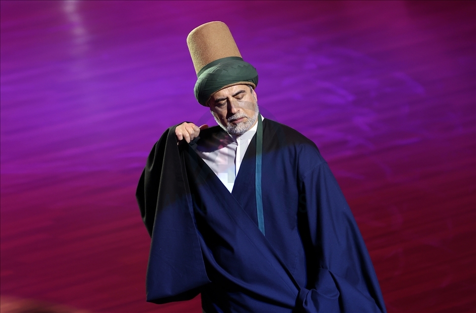 Peringatan upacara ke-747 meninggalnya ulama Sufi Jalaluddin Rumi