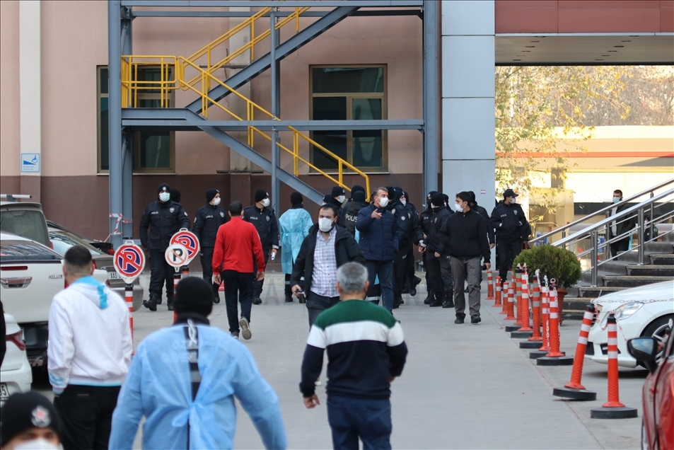 Gaziantep'te hastanede yoğun bakımda çıkan yangında 8 kişi hayatını kaybetti