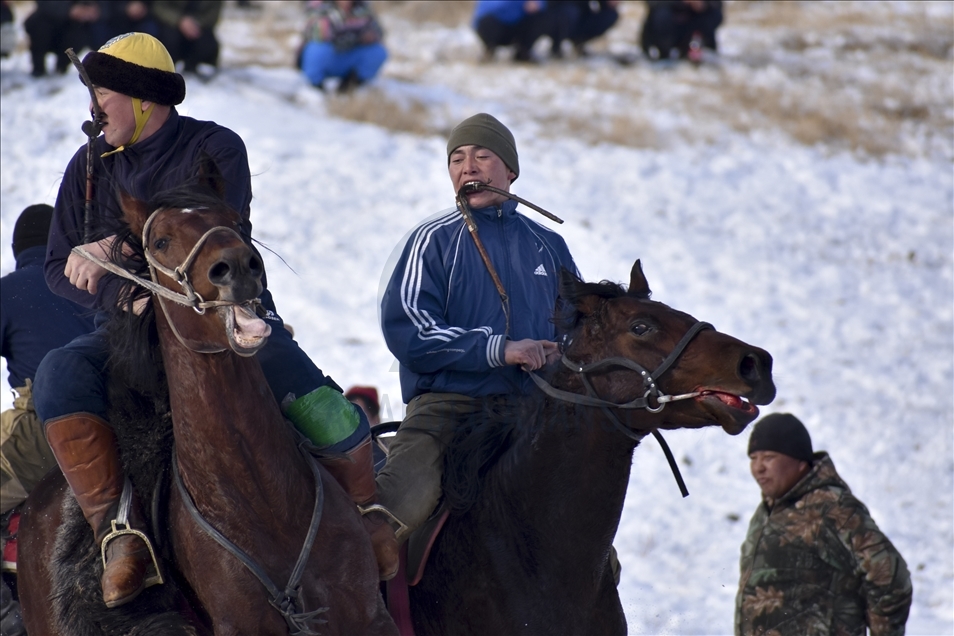 Kırgızistan'da Kökbörü oyuncu 