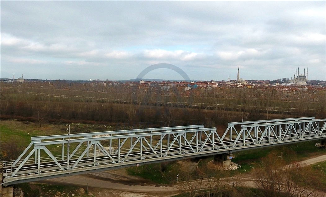 Hızlı tren alt ve üst yapıları Edirne'deki kültürel varlıkların silüetini bozmayacak