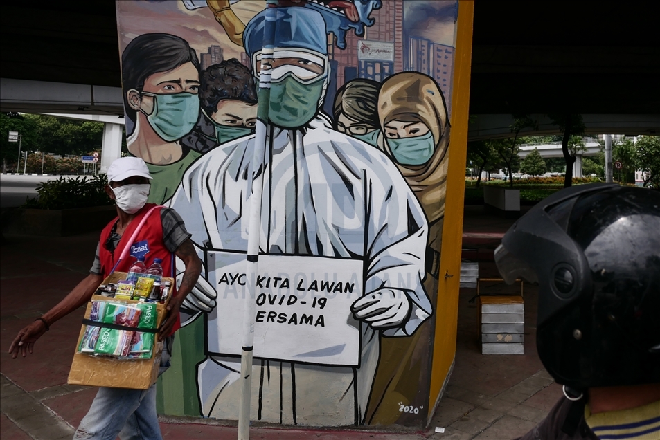 Mural Covid-19 di Jakarta