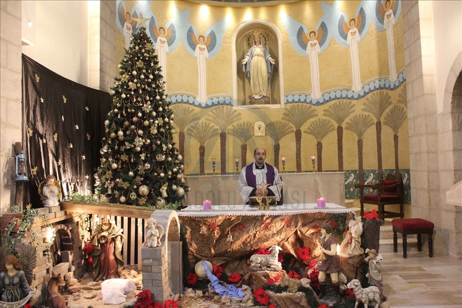 كورونا تسرق فرحة عيد الميلاد بالأردن