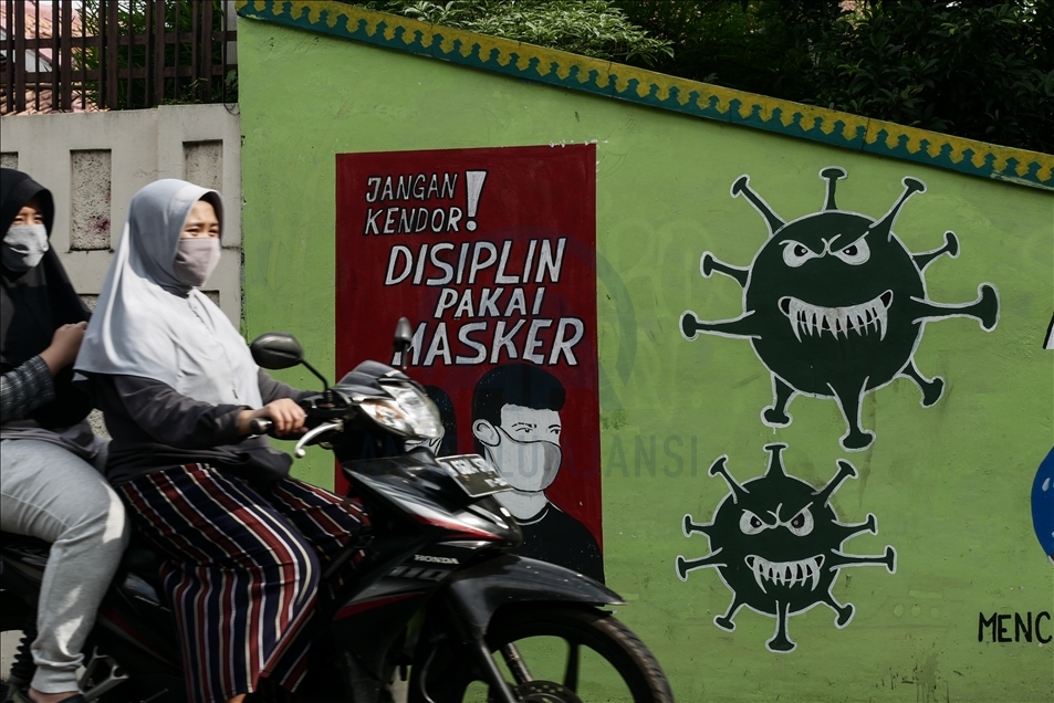 Mural Covid-19 di Jakarta
