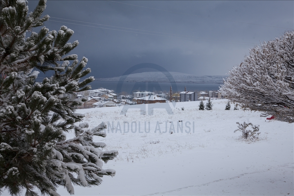 Doğu Anadolu'da 4 ilde 821 yerleşim birimine ulaşım sağlanamıyor