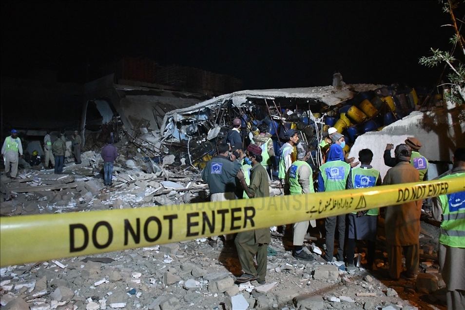 8 tewas dalam ledakan boiler di Karachi