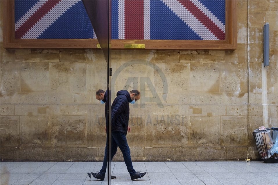 Closing of the borders with England