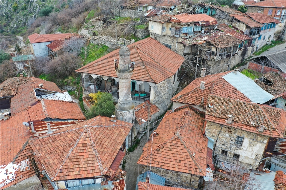 Manisa'nın gizli köyü Darkale, pandemi sonrası turistlere hazırlanıyor