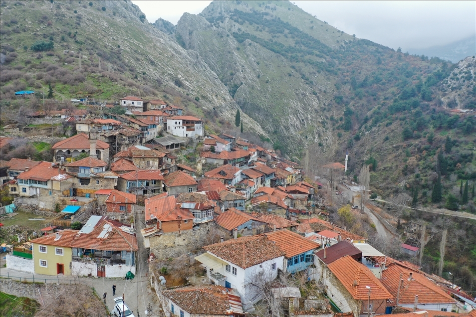 Manisa'nın gizli köyü Darkale, pandemi sonrası turistlere hazırlanıyor
