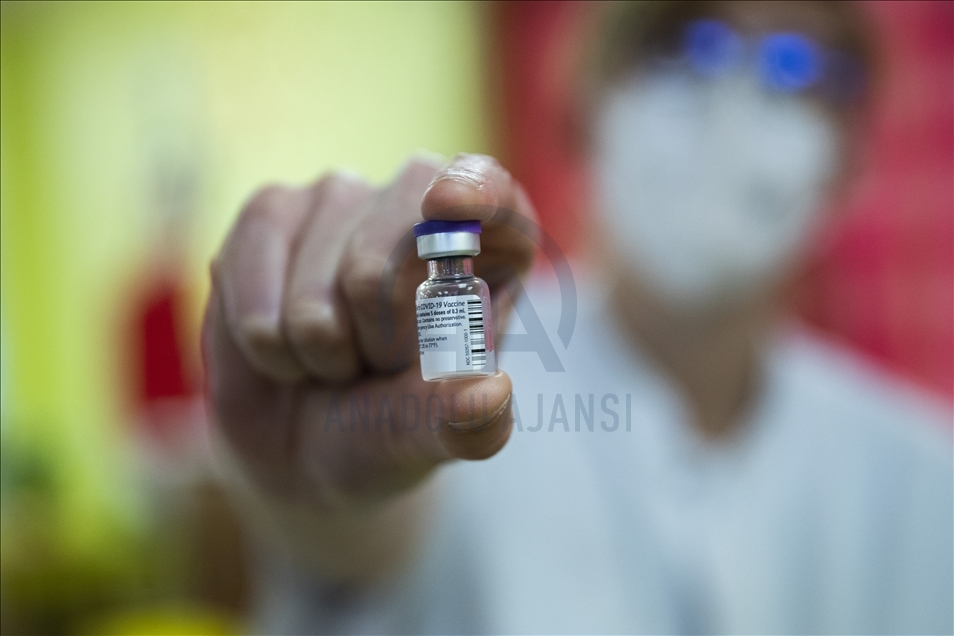 Covid-19 Vaccination Campaign Begins In Belgium
