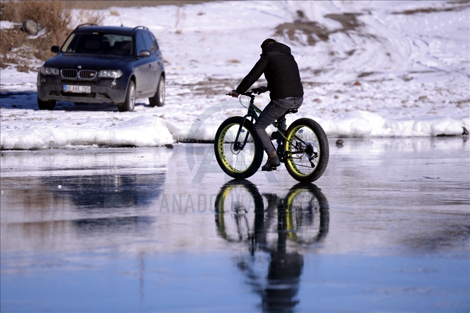 cycling on