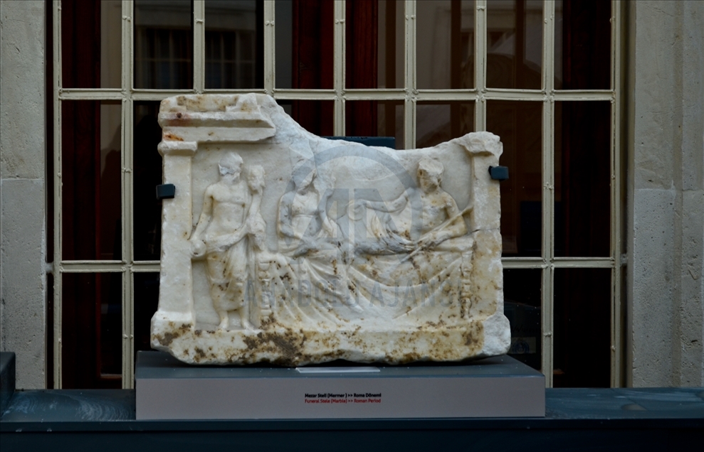 Mersin'de müzeye dönüştürülen eski adliye binası tarihe ışık tutuyor