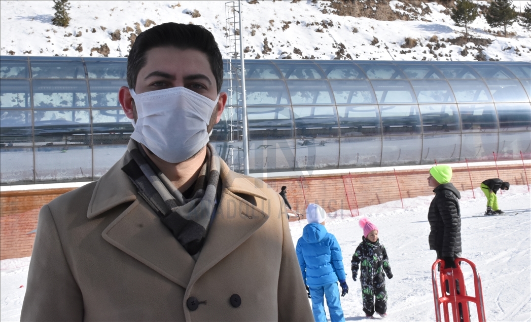 Rus ve Ukraynalı turistler Palandöken'e hayran kaldı