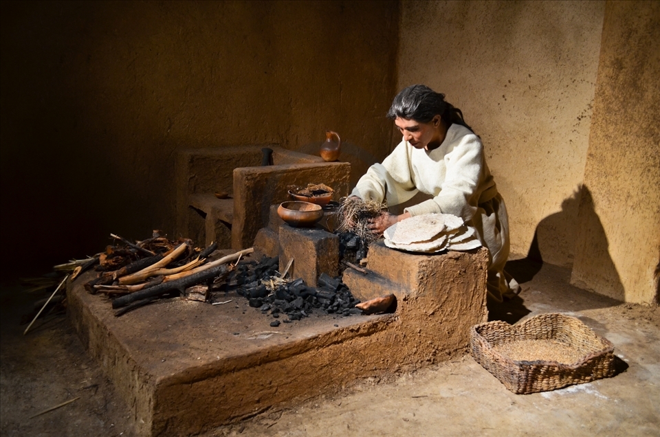 Mersin'de müzeye dönüştürülen eski adliye binası tarihe ışık tutuyor