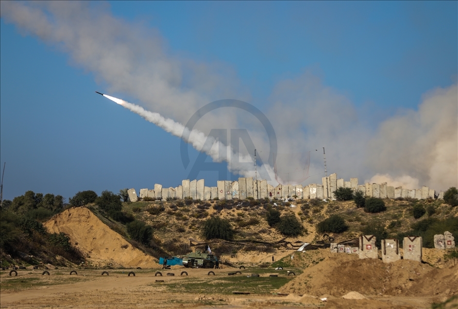 Latihan tempur gabungan di Gaza