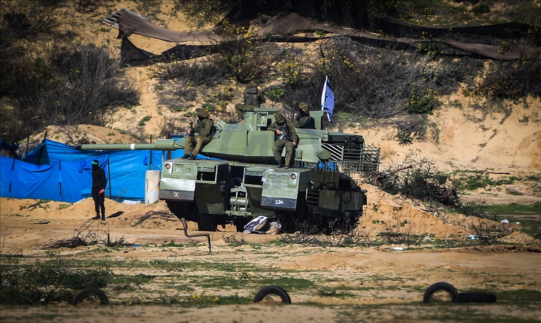 Latihan tempur gabungan di Gaza
