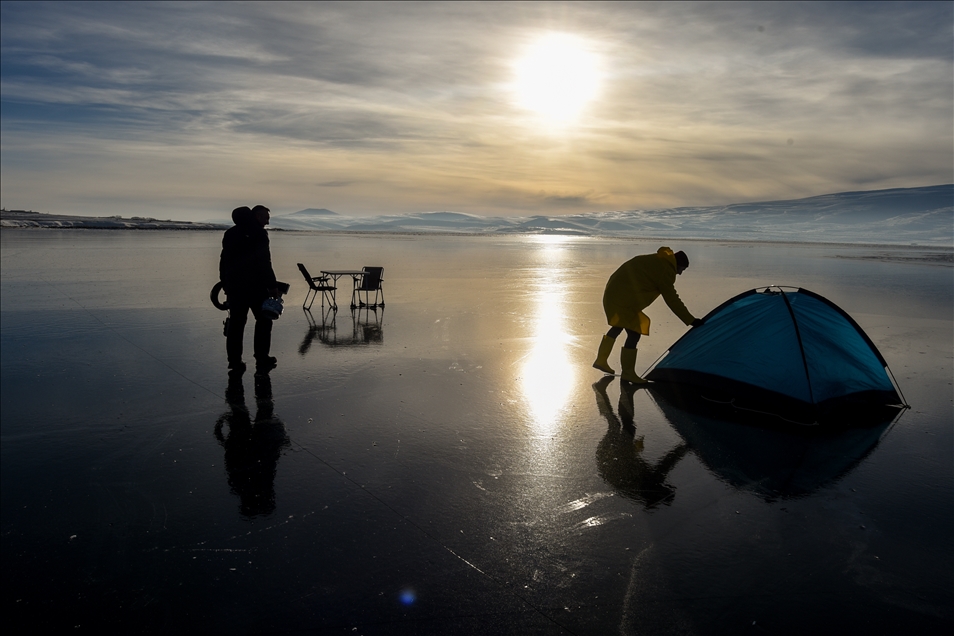 People enjoy winter at Lake Cildir