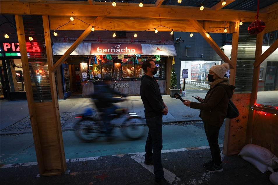 Dünya mutfaklarını barındıran New York'ta restoranlar, salgın yüzünden birer birer kapanıyor