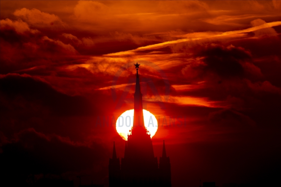 Sunrise in Moscow