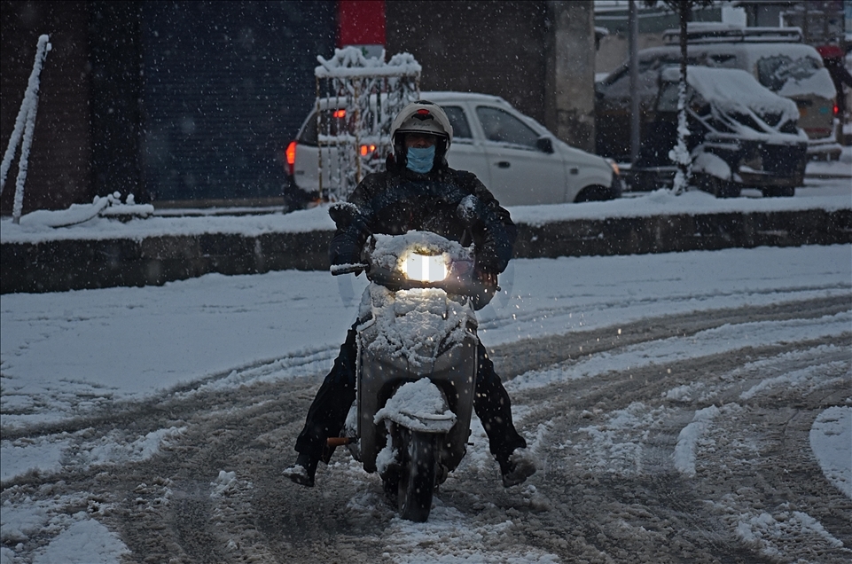 First snowfall of 2021