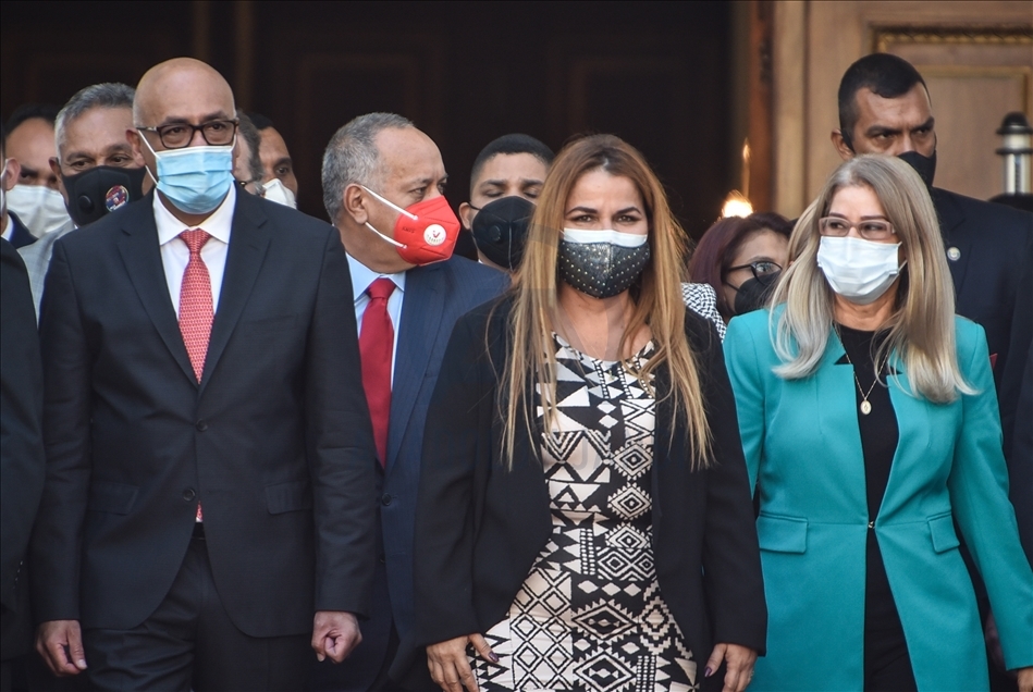 Instalación de la nueva Asamblea Nacional de Venezuela de mayoría oficialista