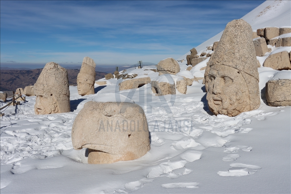 Mt. Nemrut drew 500,000+ tourists in 5 years