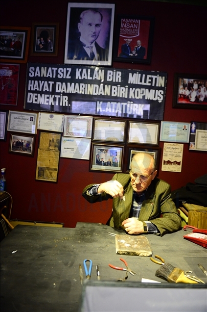 Têlkarê Suryanî bi eşq û şewq hunera ku jê hez dike didomîne