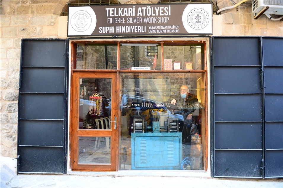 Têlkarê Suryanî bi eşq û şewq hunera ku jê hez dike didomîne