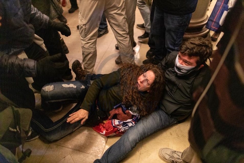 Trump supporters storm Capitol building in Washington