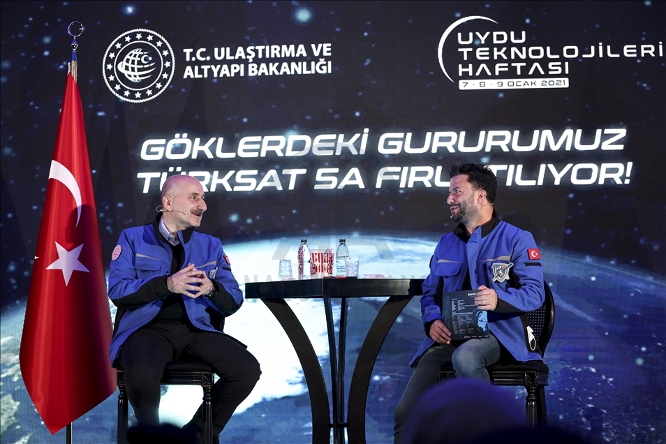 Ulaştırma ve Altyapı Bakanı Adil Karaismailoğlu