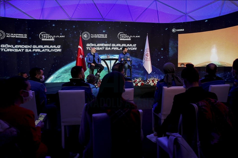 Ulaştırma ve Altyapı Bakanı Adil Karaismailoğlu