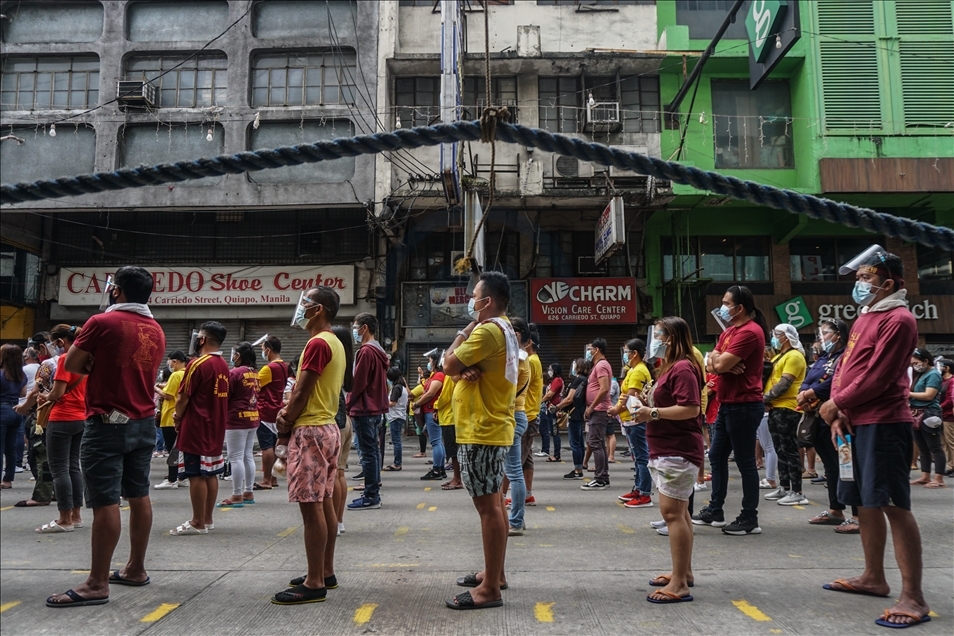 Filipinler'de 'Siyah Nasıriye' töreni