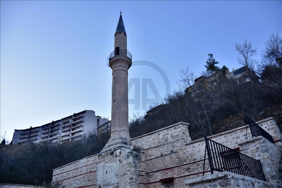 تركيا.. "مآذن يتيمة" فقدت مساجدها على يد اليونان