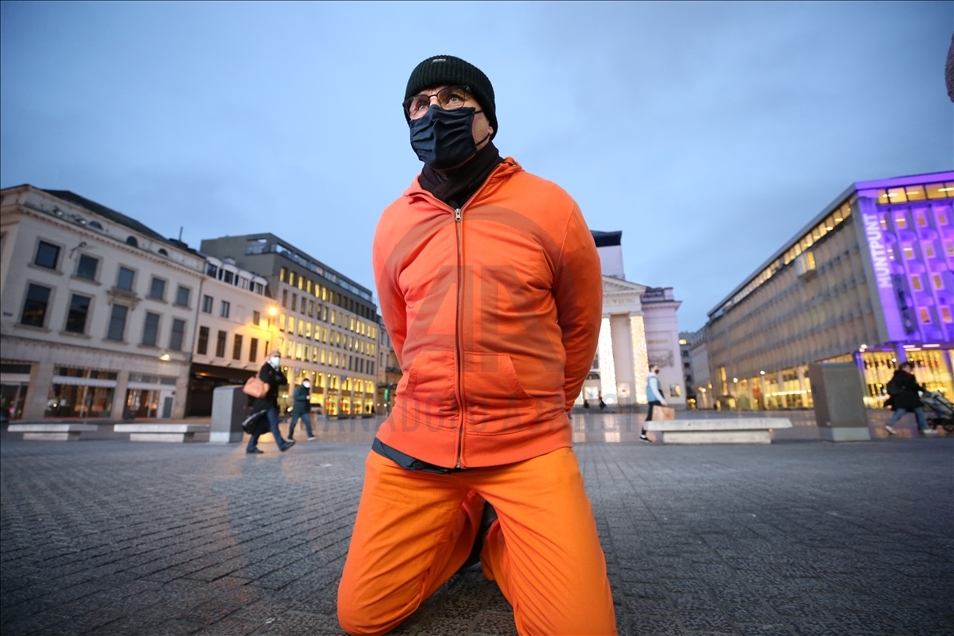 Protesta en Bélgica en el 19º aniversario de la apertura de Guantánamo