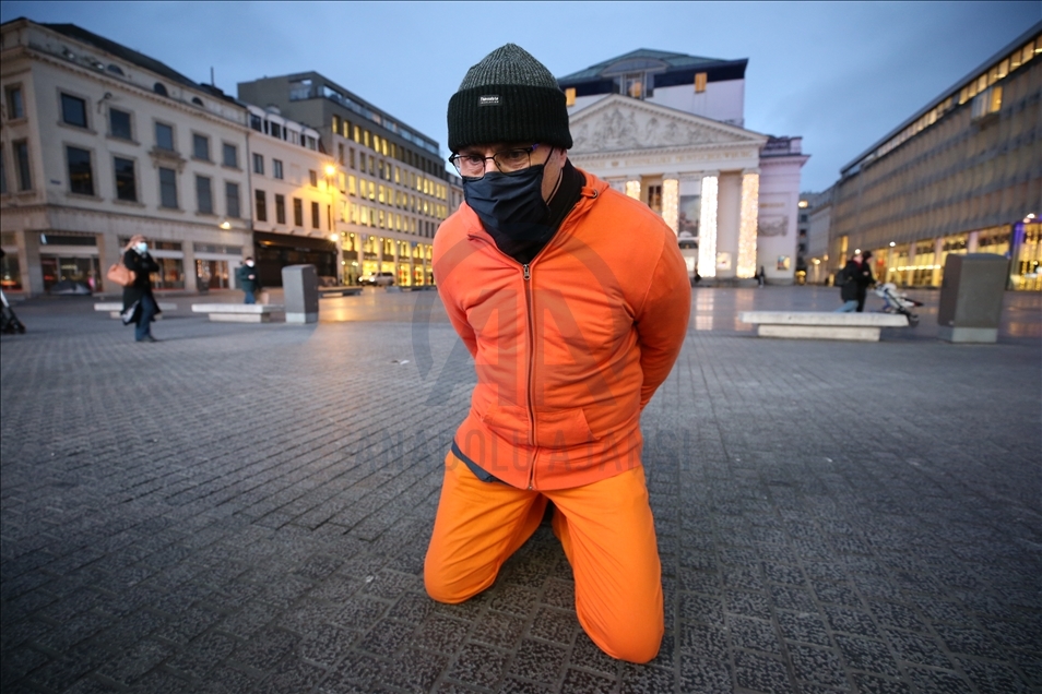 Protesta en Bélgica en el 19º aniversario de la apertura de Guantánamo