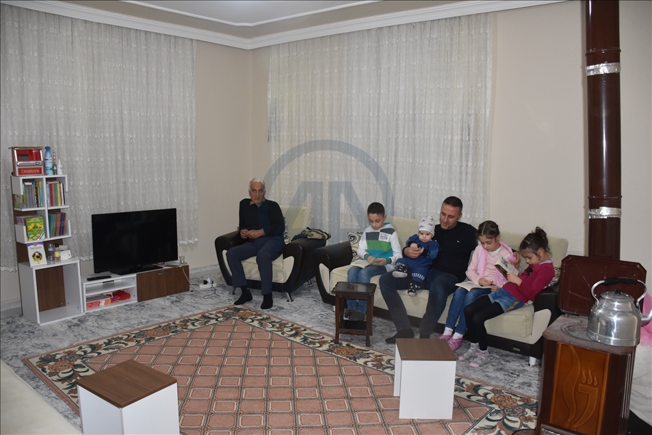 Şirnexiyan bi kampanyaya "Pirtûk gazî te dike" di 2 mehan da 45 hezar pirtûk xwendin