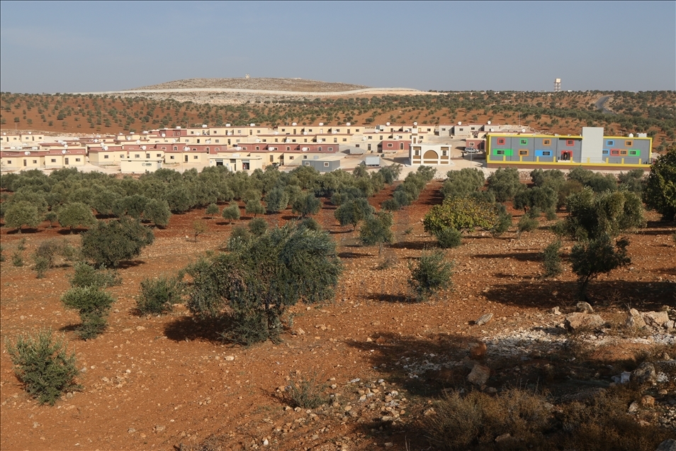 Турецкие благотворители построили за год 14 тыс. домов в Идлибе