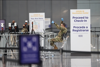 EEUU: apertura del centro de vacunación Jacob Javits en la ciudad de Nueva York