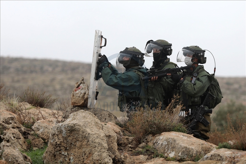 ده فلسطینی در حمله نظامیان اسرائیل زخمی شدند 